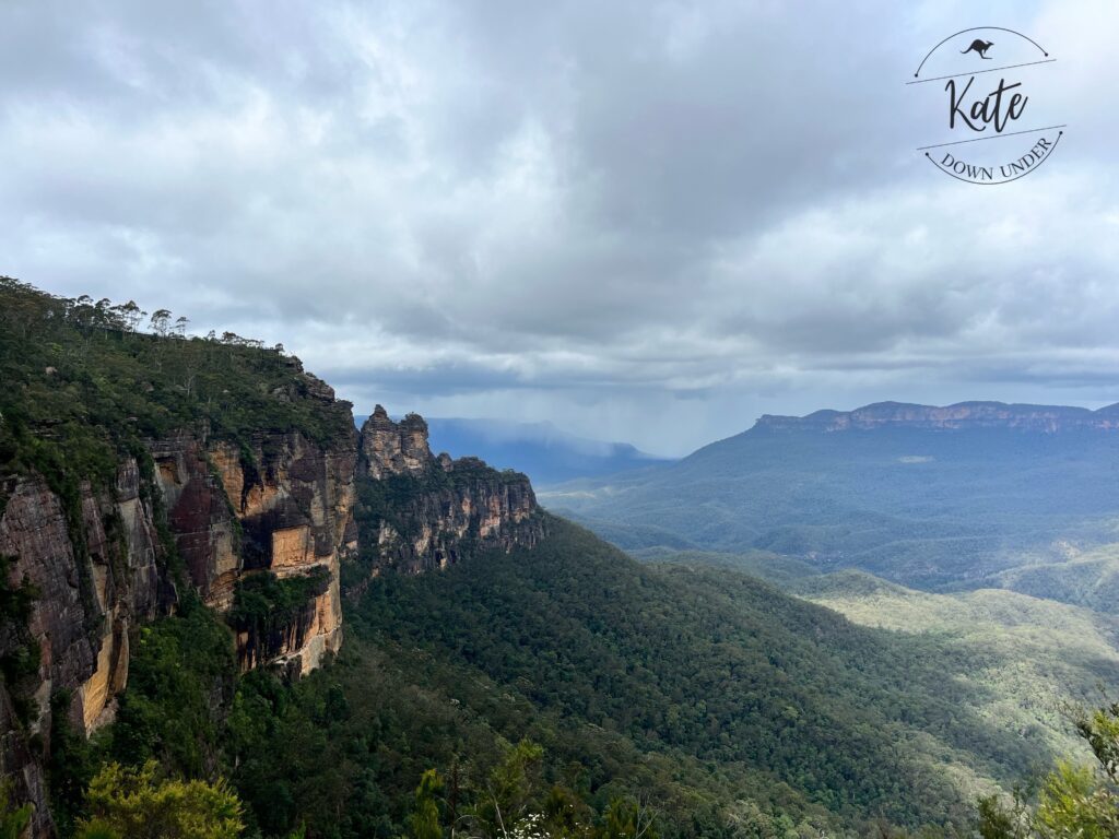 Three sisters rock formation in the blue mountains from afar
